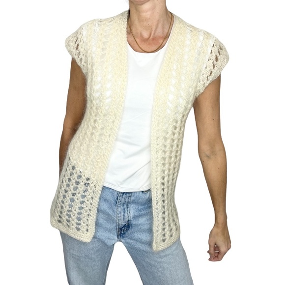 Soft fuzzy open knit sleeveless open front sweater vest - Picture 1 of 11